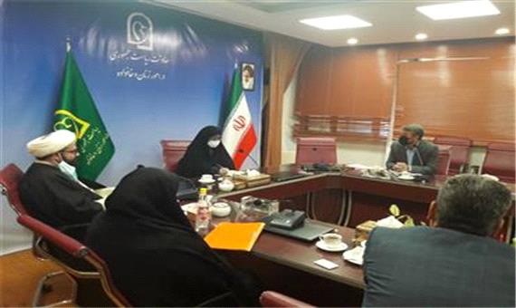 دیدار معاون رییس جمهور در امور زنان و خانواده با اعضای شورای شهر کاشمر و کوهسرخ و برخی از کارآفرینان حوزه زنان