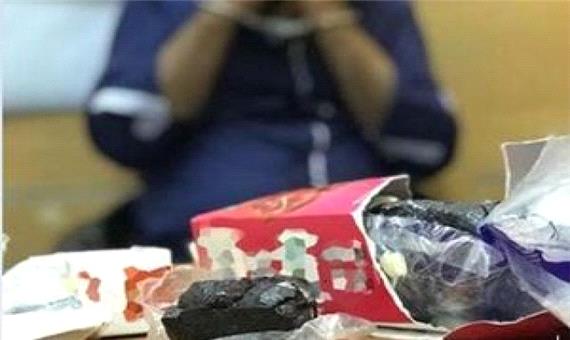 بلعیدن 246 بسته تریاک توسط قاچاقچی