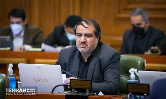 شفافیت تنها راه از بین بردن رانت و امضاهای طلایی است/ جلوگیری از فساد با کاهش میزان مراجعات شهروندان به شهرداری