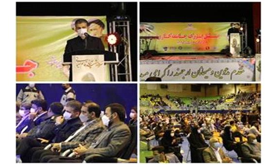 مدیرکل تعاون، کار و رفاه اجتماعی کرمان: کارگران در خط مقدم جهاد اقتصادی برای پیشرفت و‌ عزت ایرانی تلاش می کنند