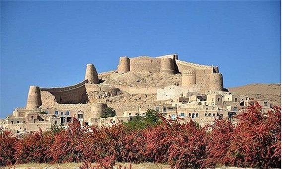 پنج بازارچه صنایع دستی ایام نوروز در درمیان برپا می شود