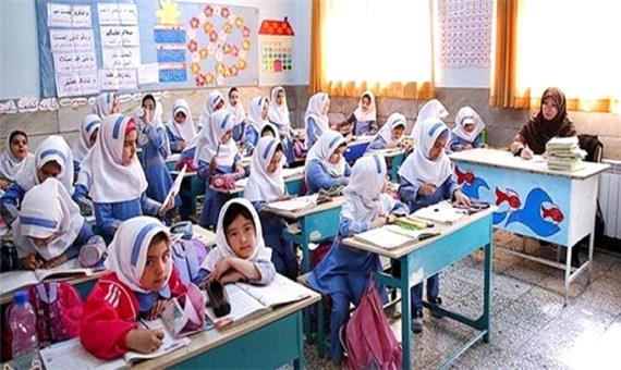 21 کلاس درس شهرستان فردوس بدون معلم