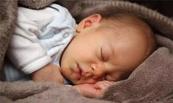یک ساعت خواب‌ اضافی نوزادان معادل کاهش 26 درصدی خطر اضافه‌ وزن در آنان