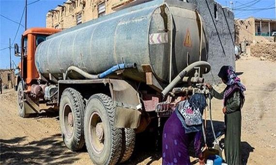 آب رسانی به 22 روستا در حومه بردسکن و کاشمر با تانکر