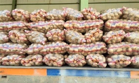 صادرات 122 هزار تن سیب زمینی از گمرک درگز به ترکمنستان