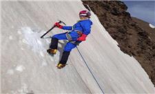 نخستین کوهنورد خراسان شمالی در راه اورست