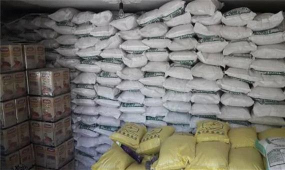 کشف برنج و روغن احتکاری در مانه‌وسملقان