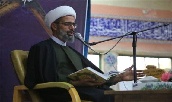 امام جمعه بجنورد: دشمن با تبلیغات رسانه‌ای به دنبال ایجاد ناامیدی است