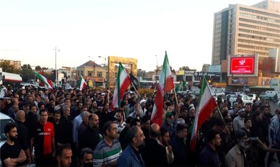 راهپیمایی مردم مشهد در اعتراض به حرمت‌شکنی‌های اخیر