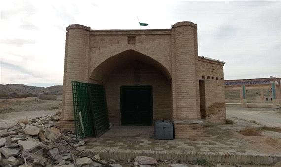 زخم ناآگاهی مردم بر پیکر بنای تاریخی 500 ساله خراسان شمالی