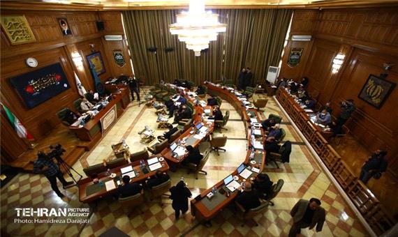 اعضای شورای شهر تهران حقوق 5 روز خود را به زلزله‌زدگان خوی اهدا کردند/ مجوز شورا به شهرداری برای کمک به خوی