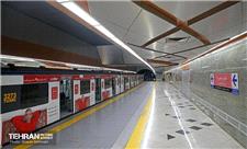اینفوگرافیک | خدمات ویژه مترو در روز 22 بهمن