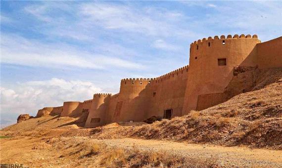 سیاحت به تاریخ در دومین بنای بزرگ خشتی ایران
