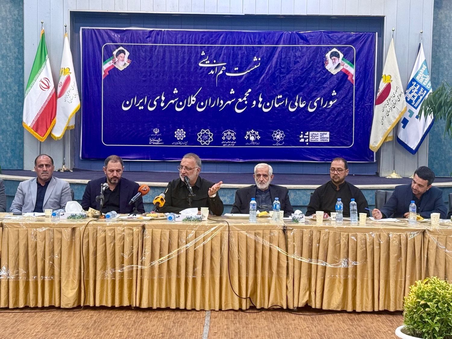 تاکید شهردار تهران بر لزوم تقویت شورای عالی استان‌ها