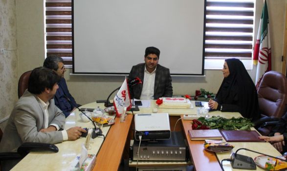 رسانه ها چشم بیدار جامعه در مسیر آموزش همگانی هستند