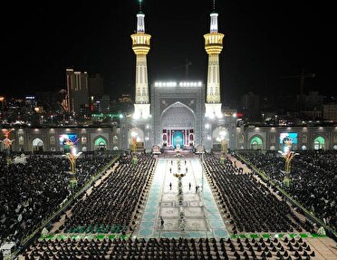 آغاز مراسم خطبه‌خوانی شب شهادت امام رضا (ع) در حرم مطهر رضوی