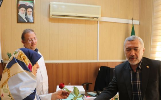 بازدید مدیرکل آموزش و پرورش خراسان رضوی از درمانگاه فرهنگیان شماره یک مشهد به مناسبت روز پزشک