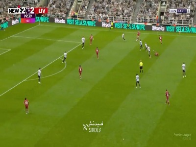 گل سوم لیورپول به نیوکسل توسط انگوموها در دقیقه ۹۰+۱۰