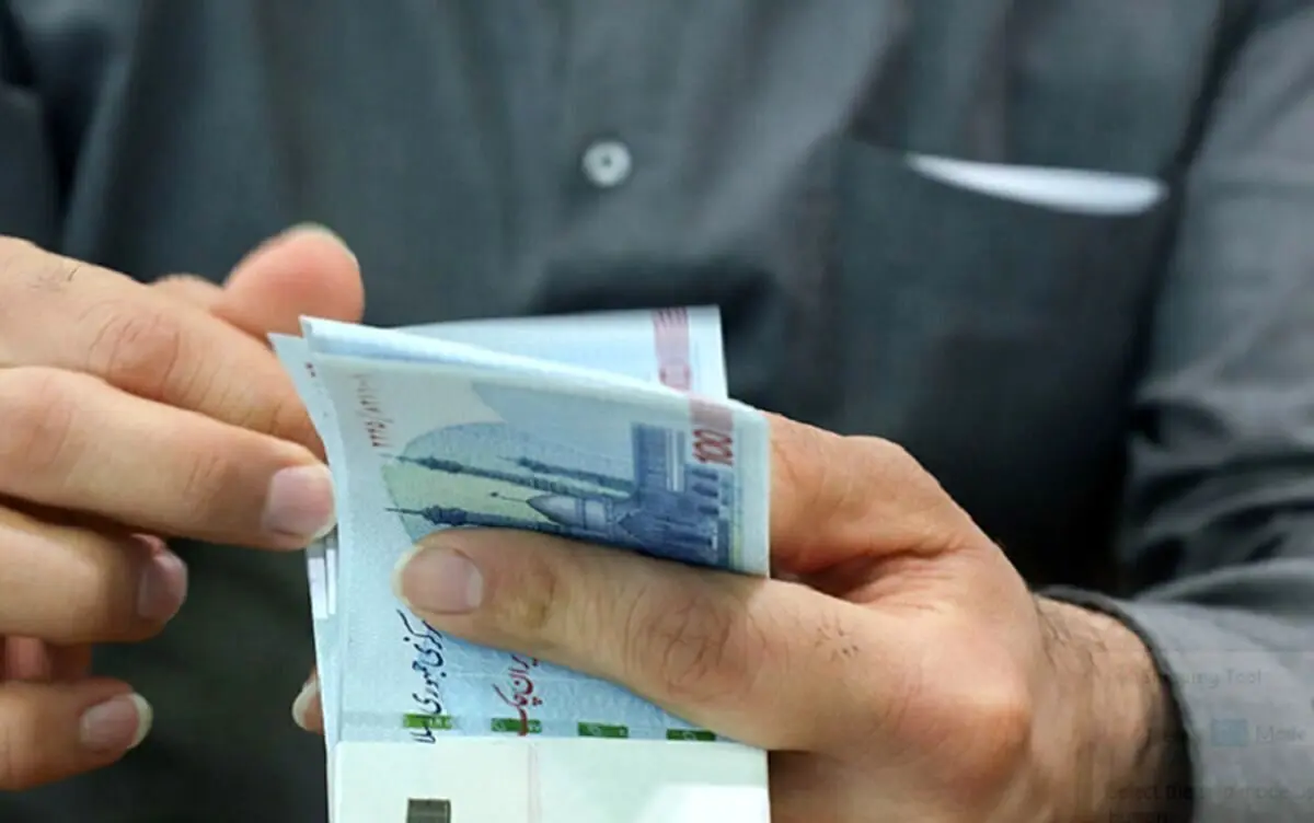 حقوق کارمندان و بازنشستگان اضافه می‌شود؟
