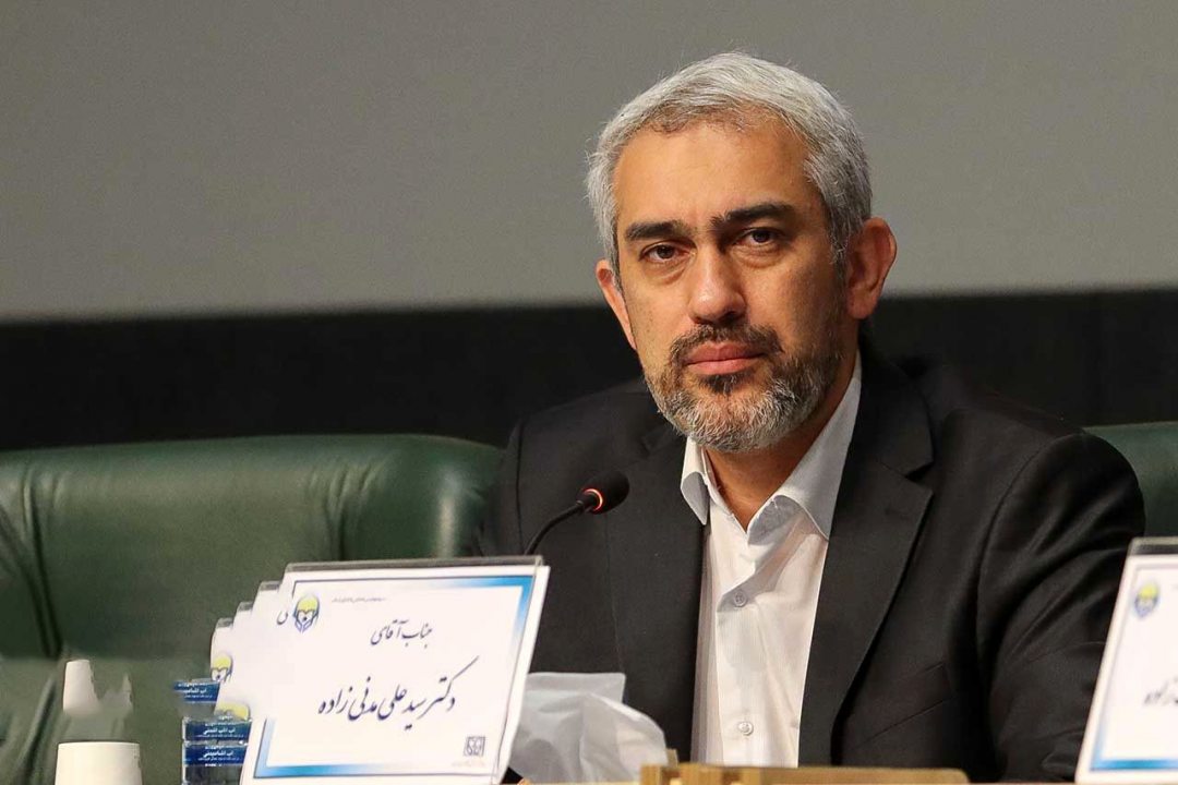 وزیر اقتصاد: مسئول نرخ ارز و تورم نیستم!