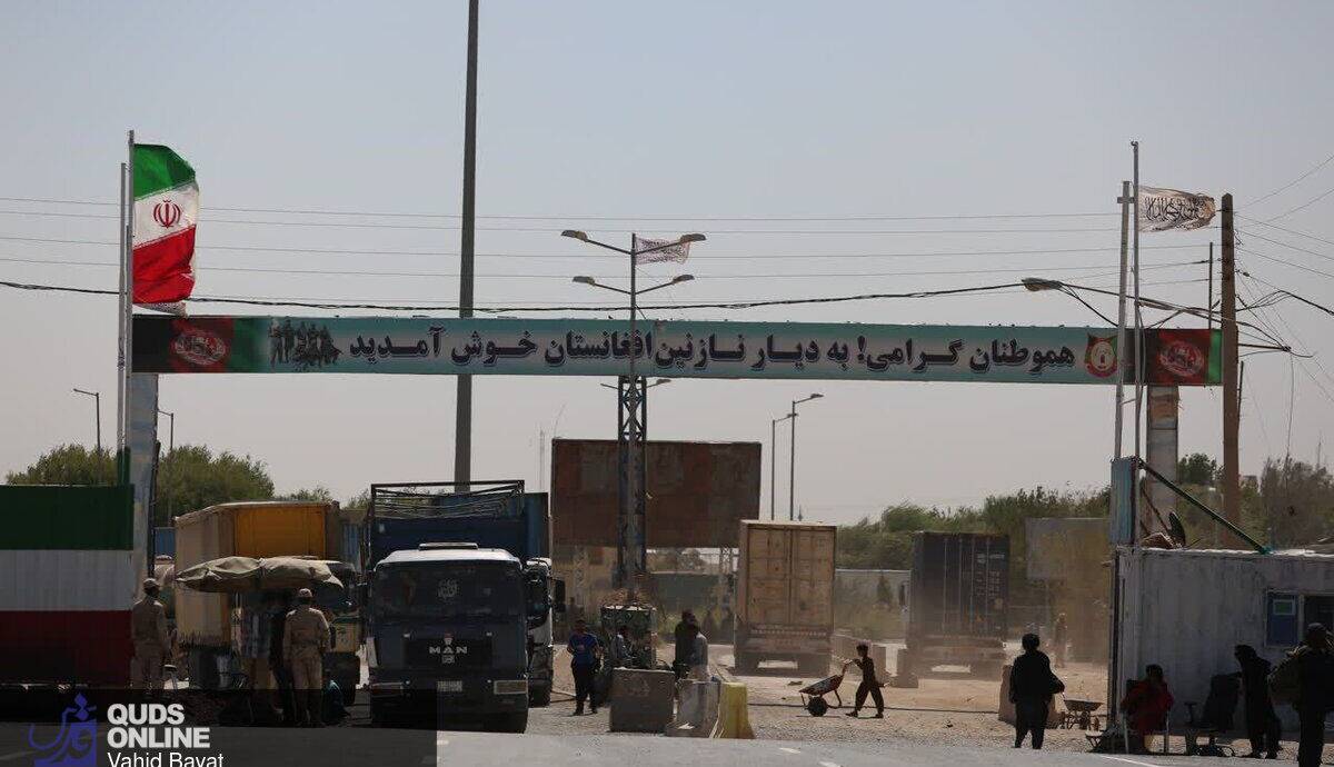 تردد ناوگان حمل و نقل در مرز دوغارون از سرگرفته می شود