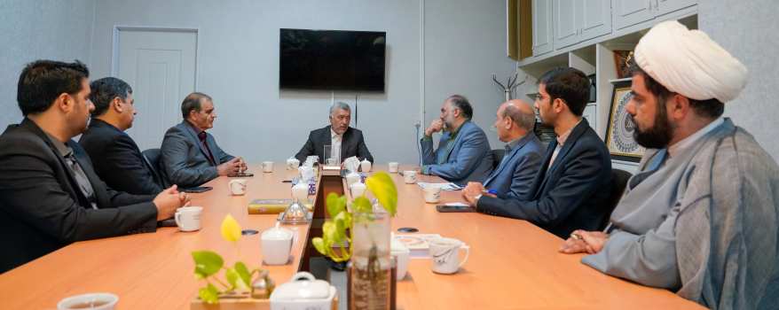 آموزشِ بدون پرورش، بی ثمر است/ مدرسه باید انسان مسئول تربیت کند