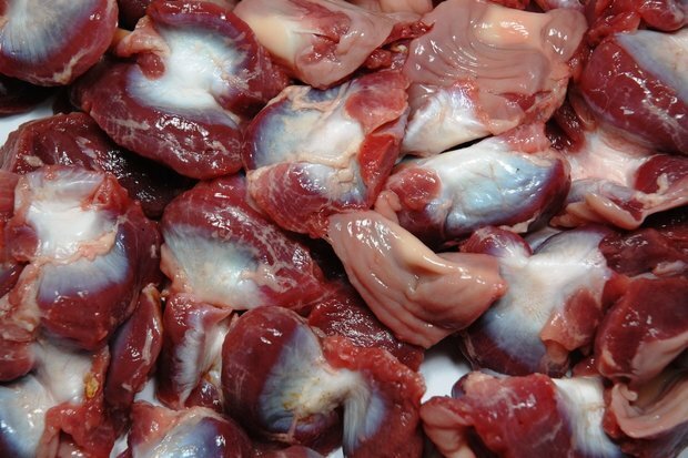 کشف ۸۰۰ کیلوگرم گوشت مرغ غیرمجاز در سبزوار