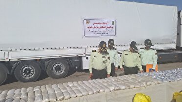 کشف ۷۷۱ کیلوگرم شیشه در عملیات پلیس خراسان جنوبی