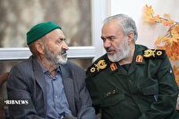سردار فدوی در بجنورد با خانواده‌های شهیدان محمدزاده و هاشمی دیدار کرد