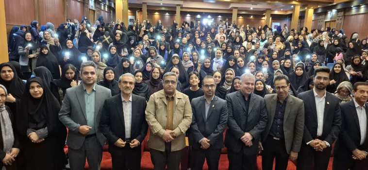 همایش بزرگ مدیران و نمایندگان انجمن اولیا و مربیان خراسان رضوی برگزار شد