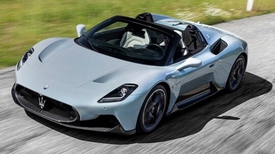 در کشور چند نفر مازراتی، لامبورگینی و پورشه دارند؟