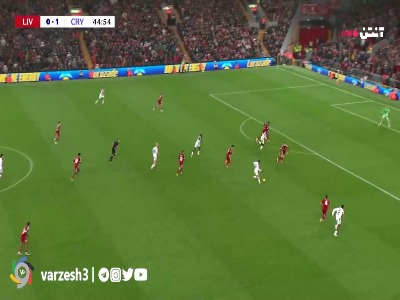 کار تیمی زیبا و دبل سار؛ گل دوم کریستالپالاس توسط اسماعیلا سار در دقیقه ۴۵