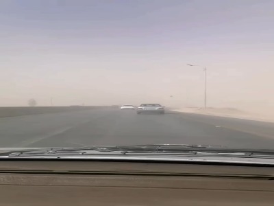 گردوخاک و کاهش دید افقی در جاده چناران - قوچان