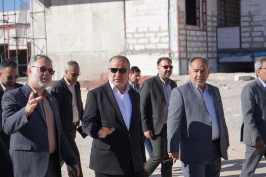 بازدید استاندار خراسان جنوبی از مجتمع آموزشی امام رضا(ع) مهرشهر