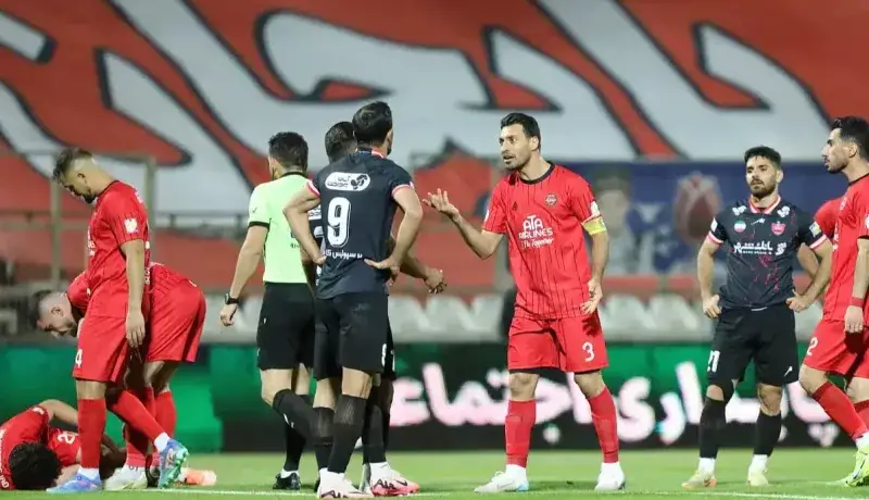 تراکتور ۲۴ ساعت صدرنشین است