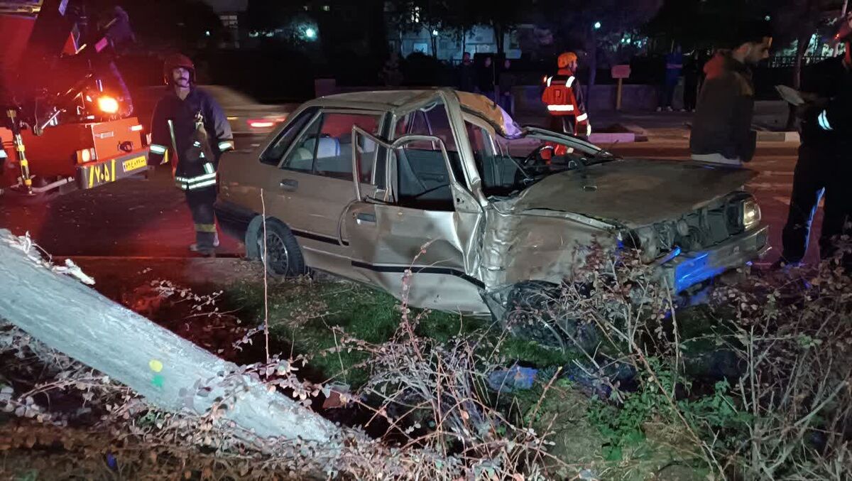 تصادف شدید در تقاطع سیدرضی مشهد با ۲ مصدوم