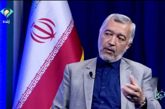 دانش‌آموزان با حضور در راهپیمایی ۱۳ آبان، پیام مقاومت ملت ایران را به جهانیان مخابره می‌کنند