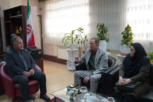 آموزش زیربنای توسعه و تضمین‌کننده سلامت جامعه است