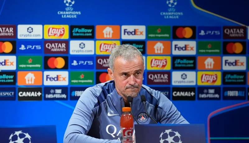 انریکه: وقتی گل را هدیه کنید، معلوم است می‌بازید!