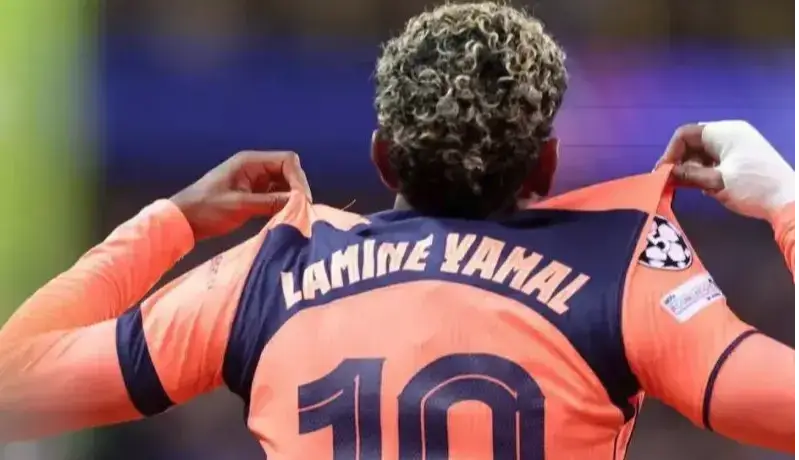 حمله به منتقدان یامال؛ حواشی را درک نمی‌کنم