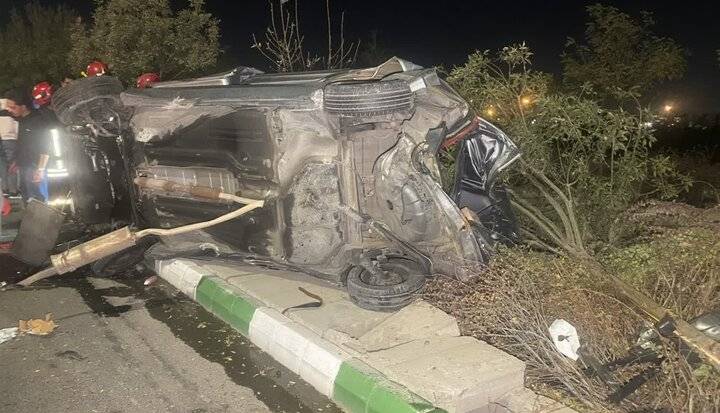 واژگونی خودروی ۴۰۵ در بلوار نماز مشهد ۲ مصدوم برجا گذاشت