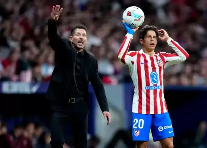 پاداش درخشش سیمئونه؛ تمدید تا ۲۰۳۰