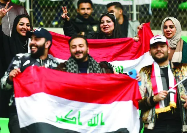 تدارک اماراتی‌ها برای عراق با ۴۵ هزار شال و پرچم