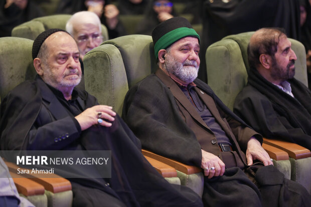 اختتامیه بیست‌ودومین اجلاسیه پیرغلامان حسینی در حرم رضوی برگزار شد