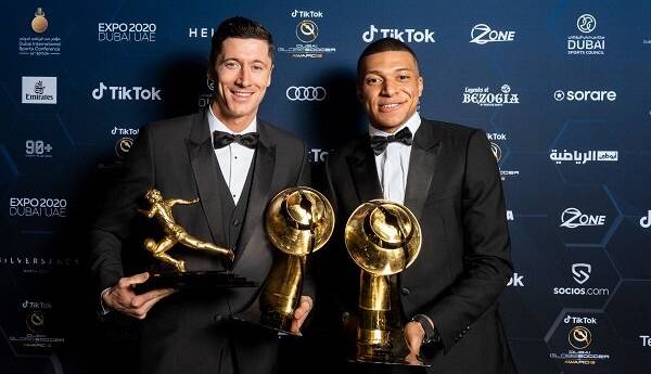 مهاجم بارسلونا: در قدم‌های آخر فوتبال هستم