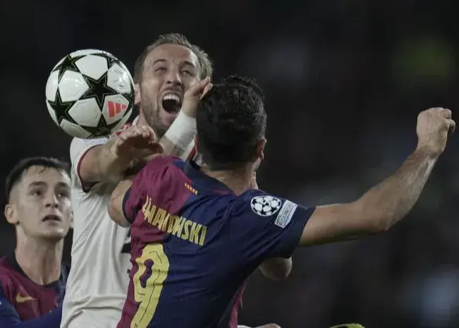 لواندوفسکی، هری کین را به بارسا می‌برد!