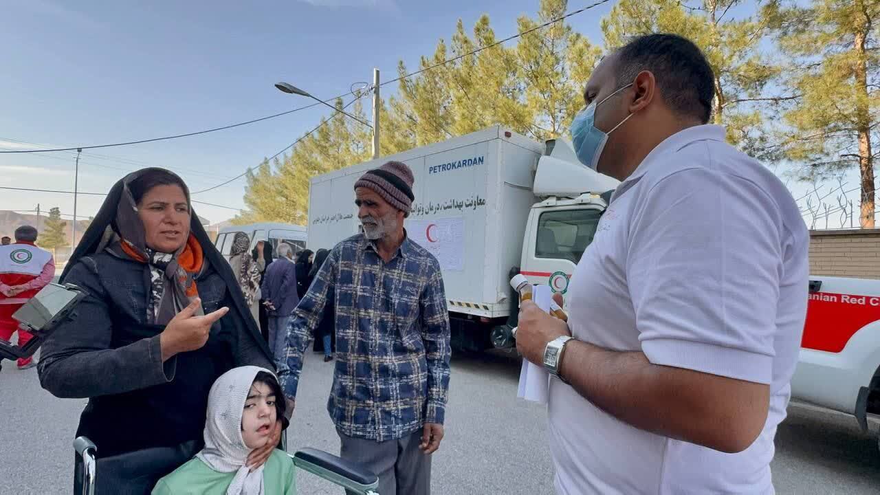 بهره‌مندی بیش از ۳۰۰ نفر از خدمات درمانی رایگان در شهرستان زیرکوه