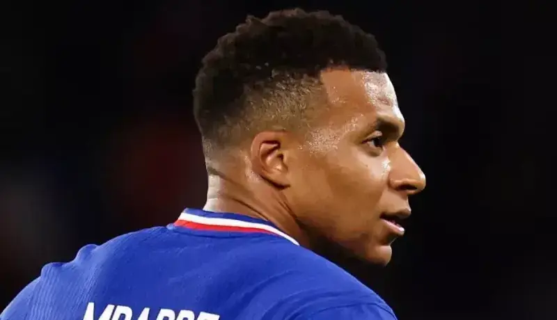 خشم فرانسه از سفر جنجالی امباپه به دبی