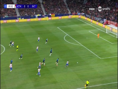 گل اول اتلتیکومادرید توسط آلوارز در دقیقه ۱۲