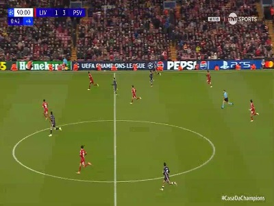 گل چهارم آیندهوون توسط دیروئخ در دقیقه ۹۰+۱